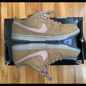 nike sandelwood dunks